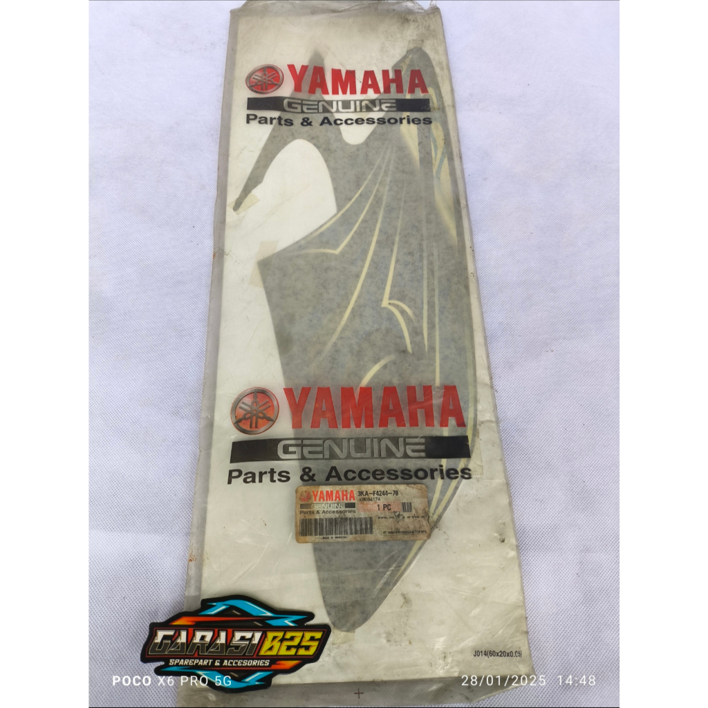 striping stiker grafik tangki sebelah kiri rx king 2006 dragon hitam polet hijau original yamaha