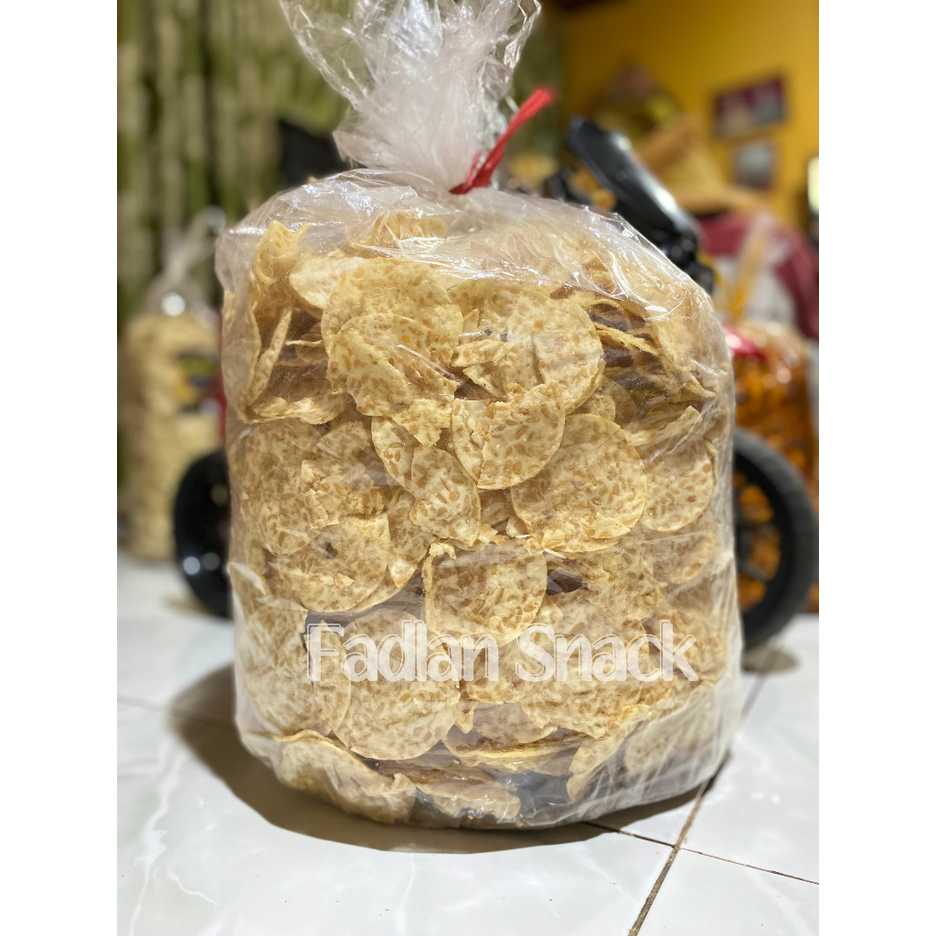 

SNACK KILOAN 1 KG KERIPIK TEMPE SAGU | CEMILAN MURAH