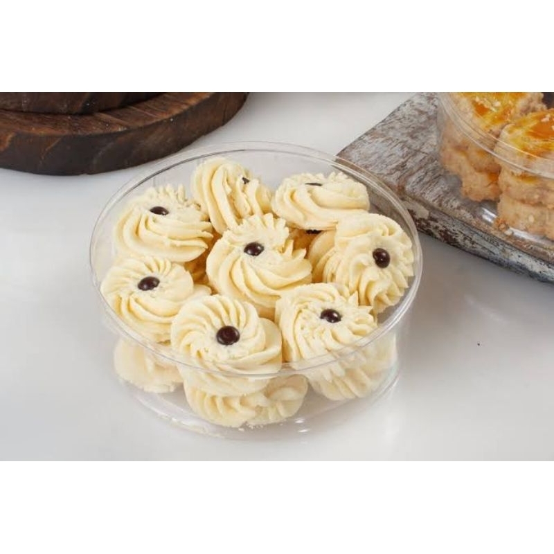 

(14) Kue Semprit Toples Besar