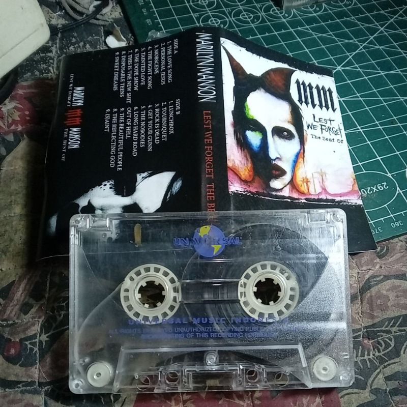 ALBUM LIvE  MARILYN MANSION KASET PITA COVER CUSTOM