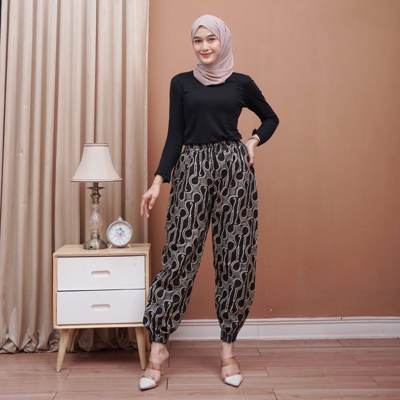 Celana Joger Batik Wanita Pria