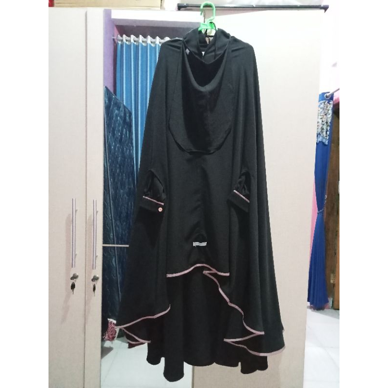 PRELOVE Mahya set gamis hitam khimar lengan bolong list pinggir  by simply happy