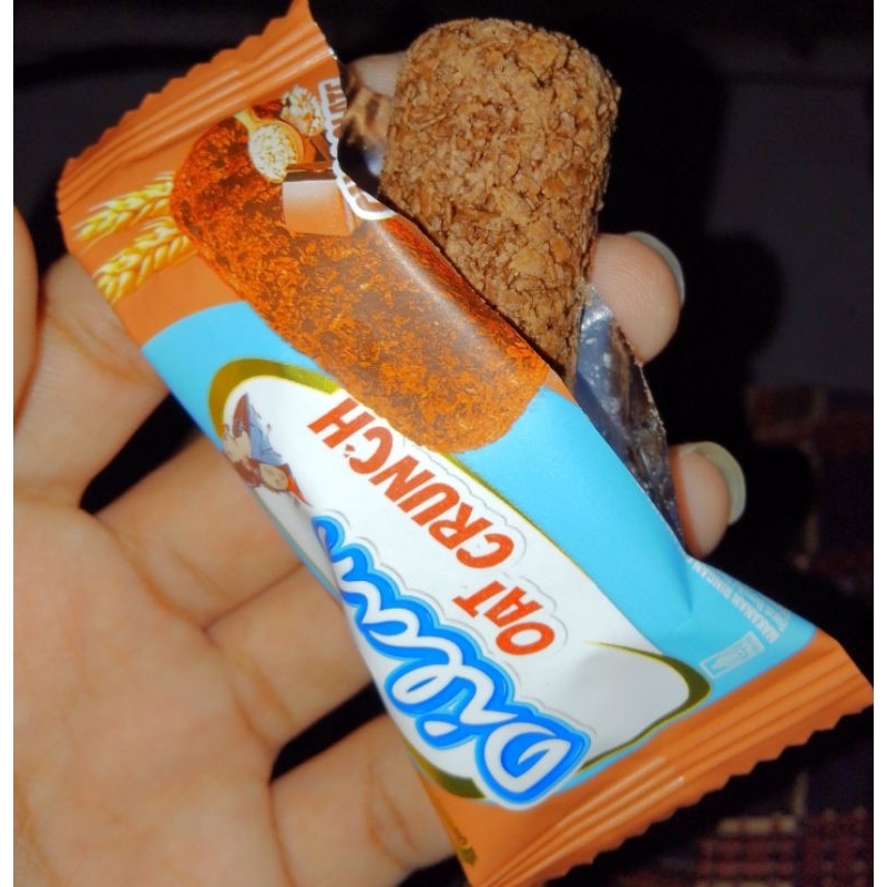 

Snack Coklat Oat Crouch dari Garuda Food