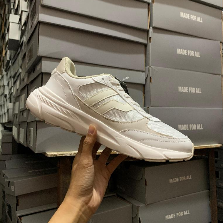 PIERO JOGGER V54 ZERO- WHITE/GREY/WHITE I Sepatu Olahraga Daily Putih