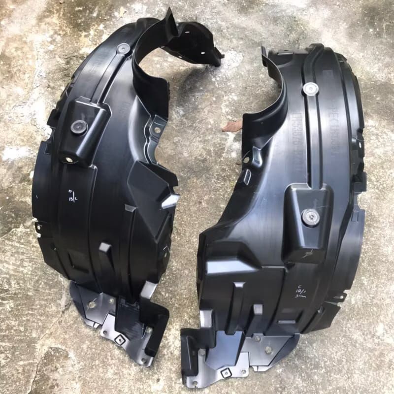 liner fender spakcboar depan mobil calya sigra 100% original