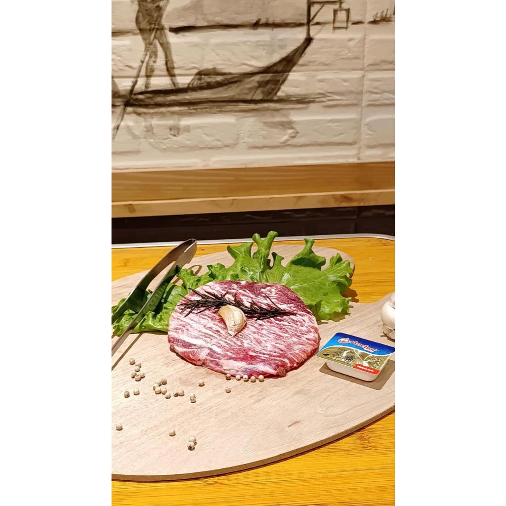 

Meltique Steak/ Daging sapi Steak