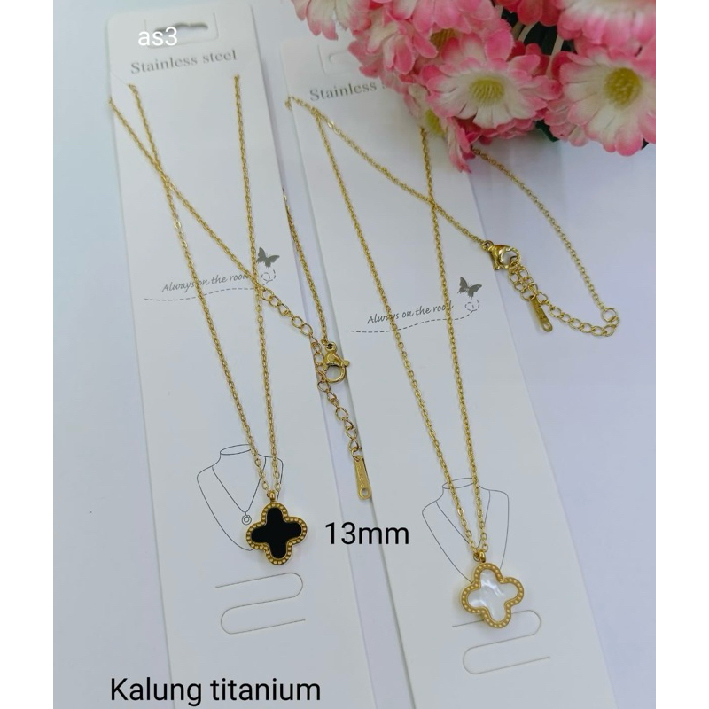 kalung bandul besar titanium gold
