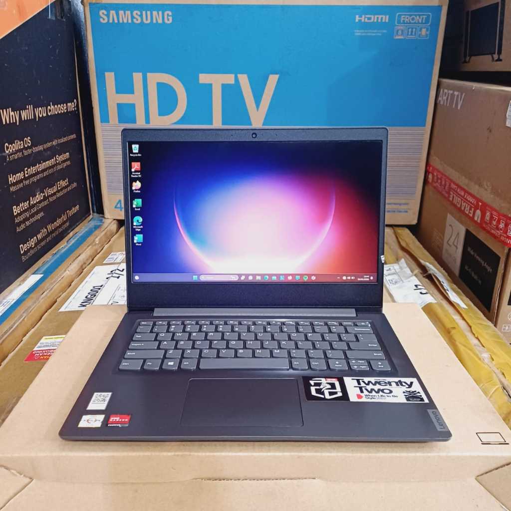 Laptop Lenovo Slim V14, Amd Athlon Gold - 3150U, Vga: - Amd Radeon TM Graphics, Ram 4 Gb / SSD 256Gb