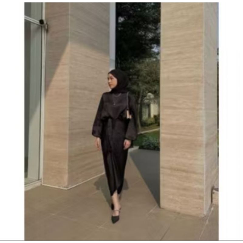 LILY DRESS | DRESS SILK KEKINIAN DRESS WISUDA KONDANGAN BRIDESMAID DRESS LILIT MEWAH ELEGAN