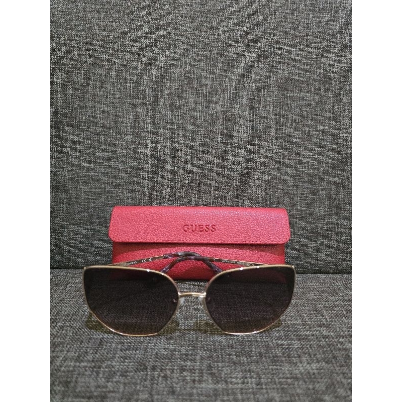 Kacamata Guess Purple