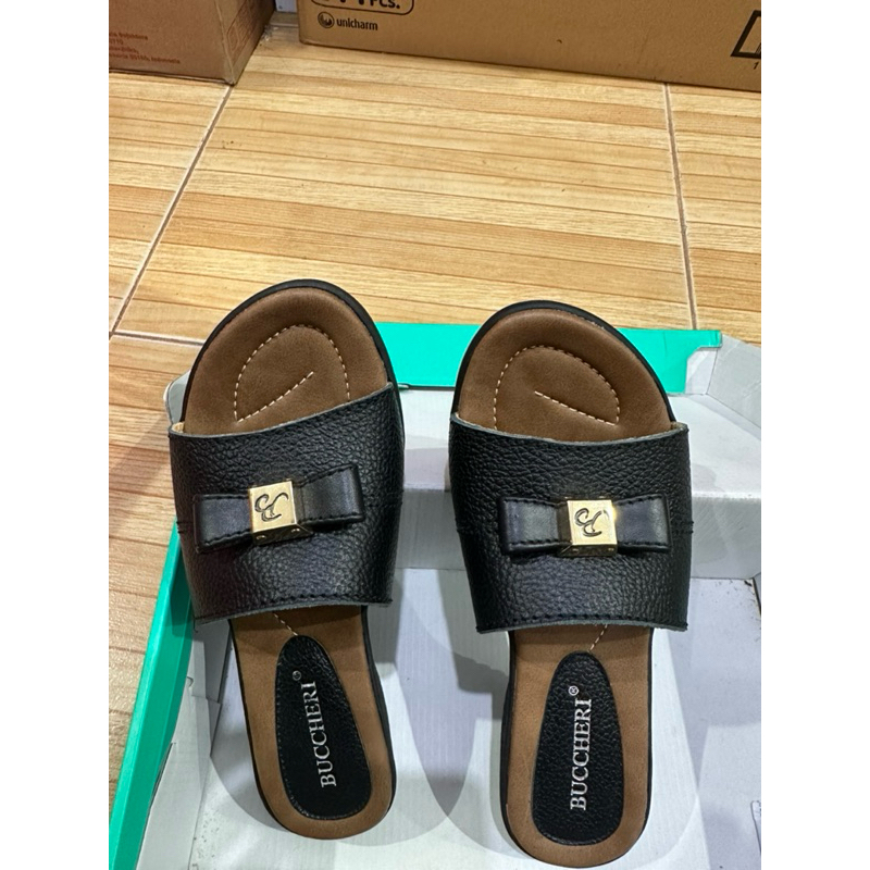 Sandal Wanita BUCCHERI