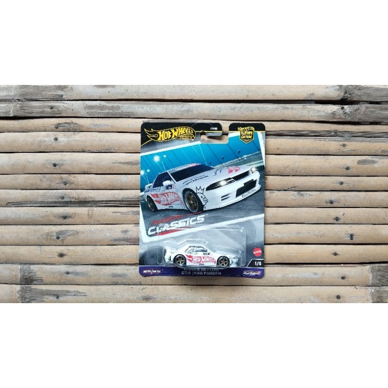 Hot Wheels Premium Nissan Skyline R32 GTR Pandem