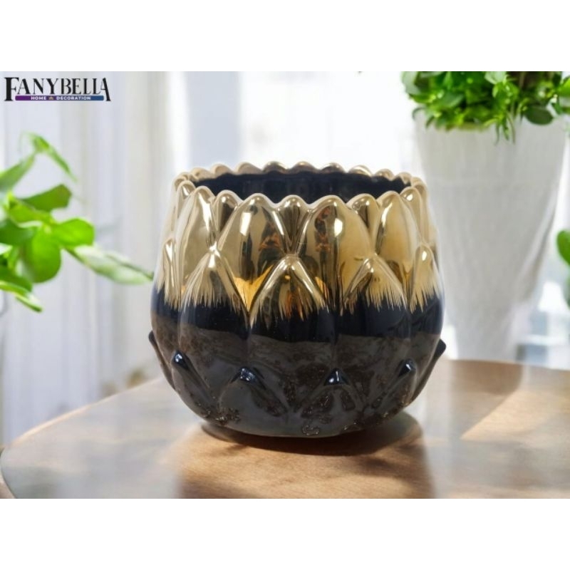 Pot Keramik Tanaman Vas bunga keramik Porselen Emas Gold HitamDekorasi rumah Import