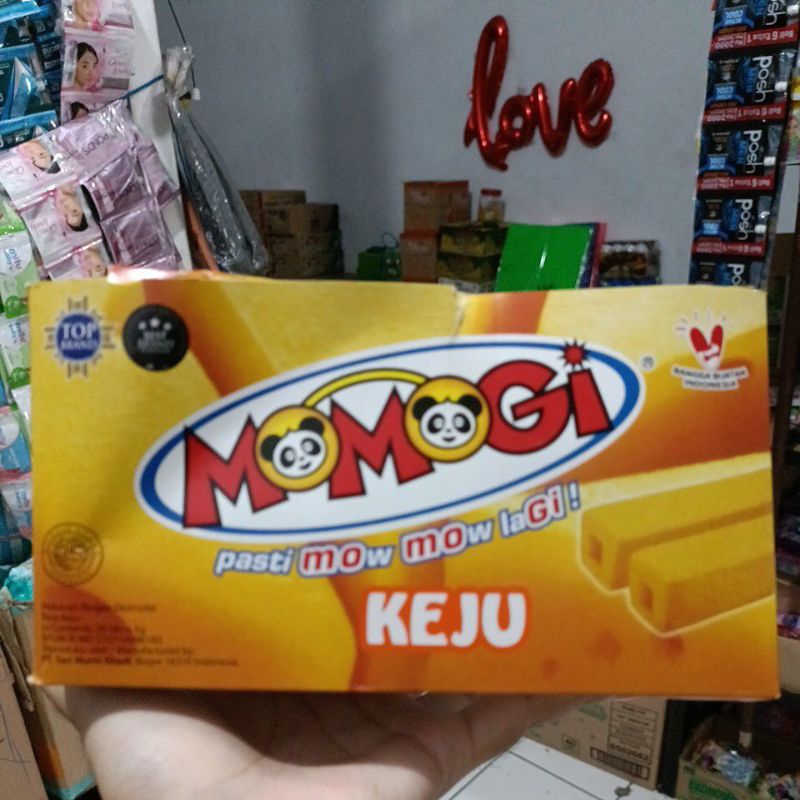 

Momogi Makanan Ringan