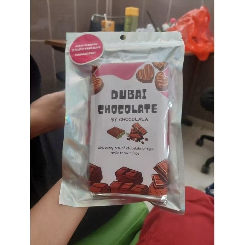 

COKLAT DUBAI PISTACIO KUNAFA