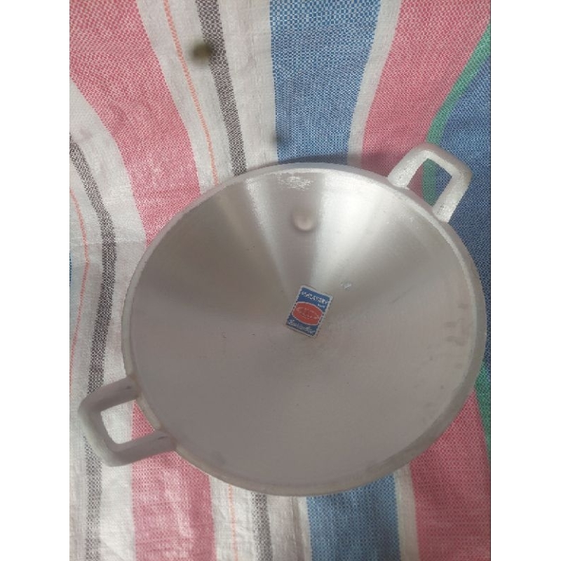 Penggorengan/wajan aluminium no.16/kuali aluminium no.16