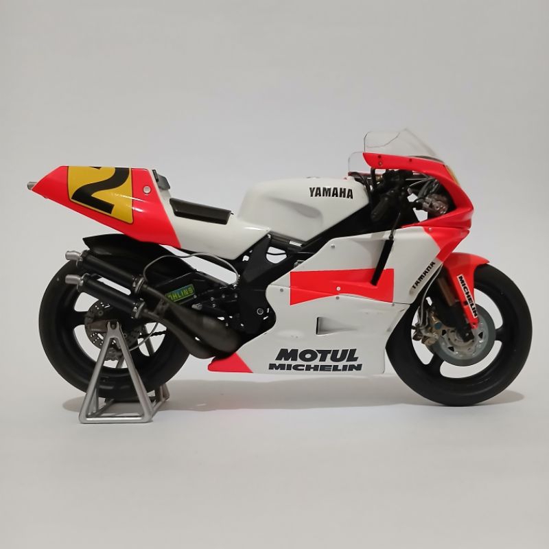 Diecast Motogp Minichamps 1/12 Yamaha YZR500 Wayne Rainey World Champions GP500 1990 Limited Edition