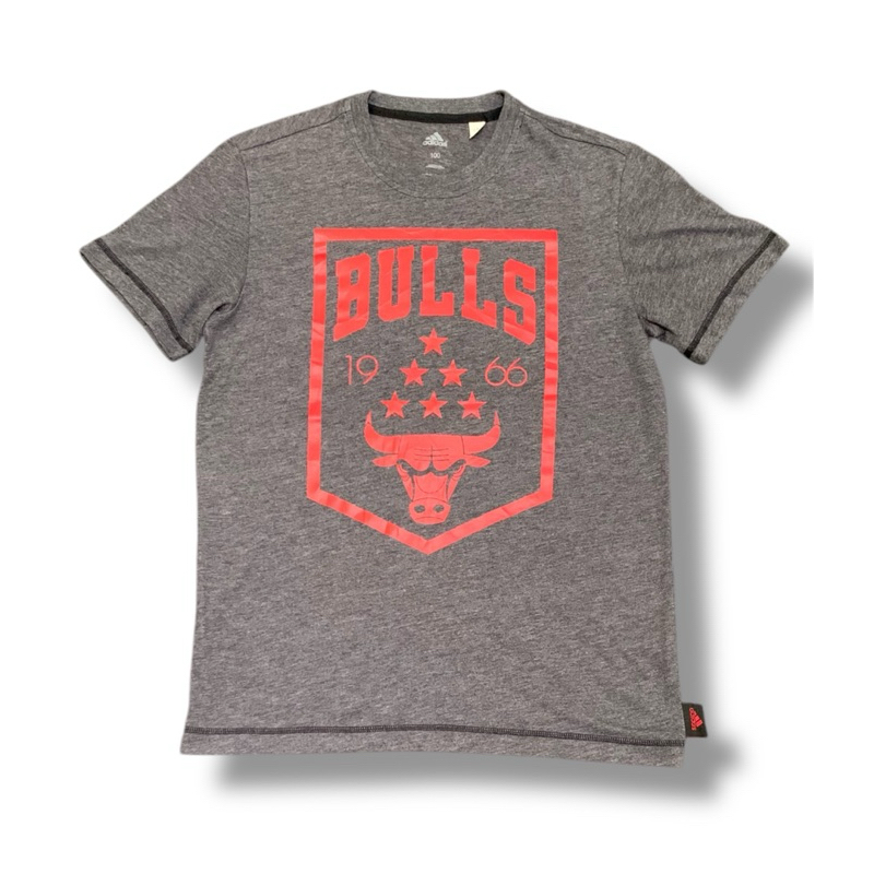 Kaos Adidas Chicago Bulls (Thrifting)