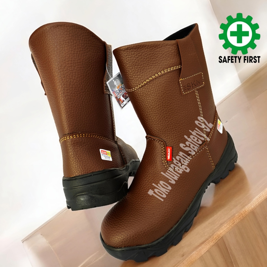 Safety Boots Ujung Besi Pria High Boot Septy Work Shoes Sol Karet Tebal Ujung Besi Kulit Skn Boot Sk