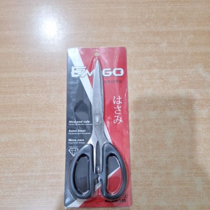 

Gunting besar merek EMIGO