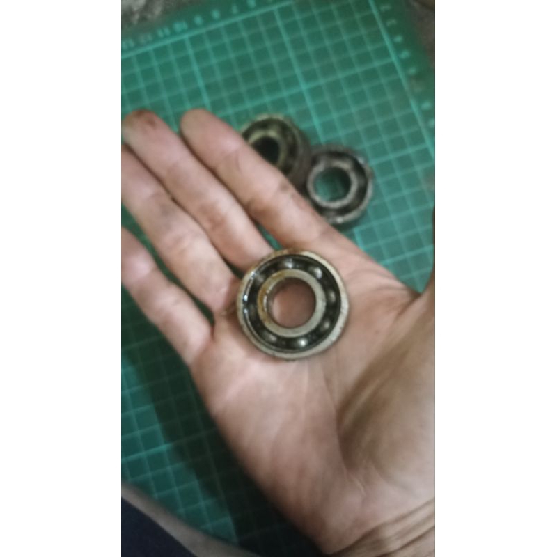 pemberat pancing +50 gram bearing bekas