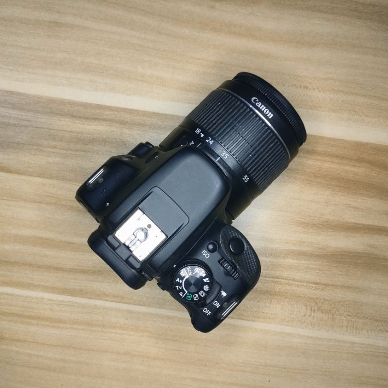 CANON DSLR 100D SECOND