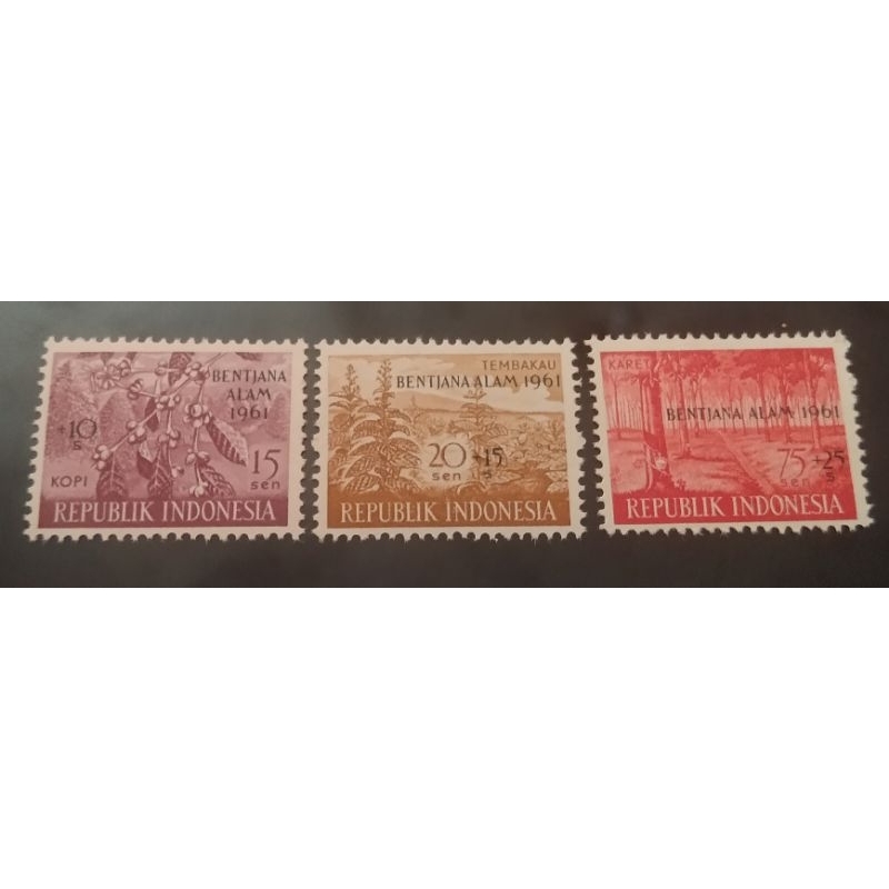 

Prangko Lawas RI Set Lengkap Bencana Alam 1 Thn 1961