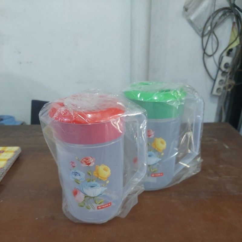 Teko Plastik Lion Star 2,13 Liter