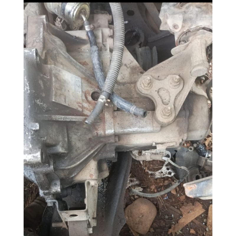 gearbox transmisi mazda Familia 1997-2000