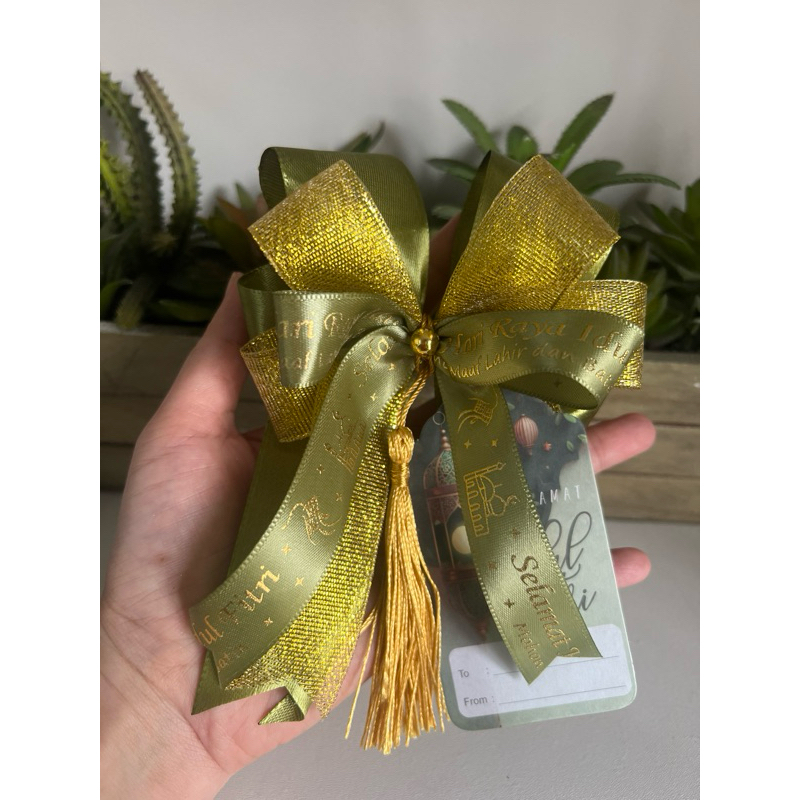 

Pita Lebaran (FREE CARD) / Pita Idul Fitri / Pita Hampers / Pita tempel / Pita jadi / Pita kostum / Pita hiasann