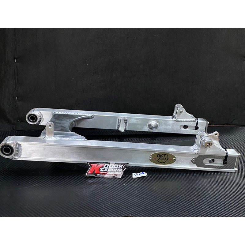 Swing Arm DKT Supra 125/Kharisma 125 Original DKT Thailand