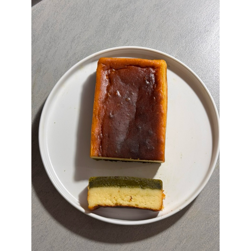 

Matchbrow Burnt Cheesecake