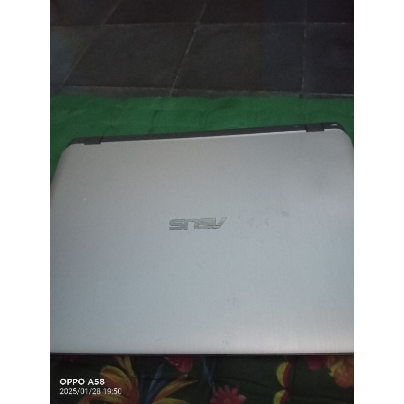 Laptop ASUS a407m