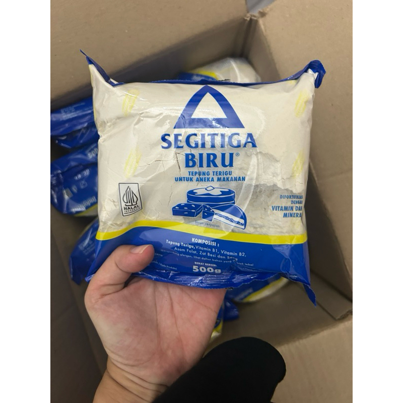 

terigu segitiga biru 500gr