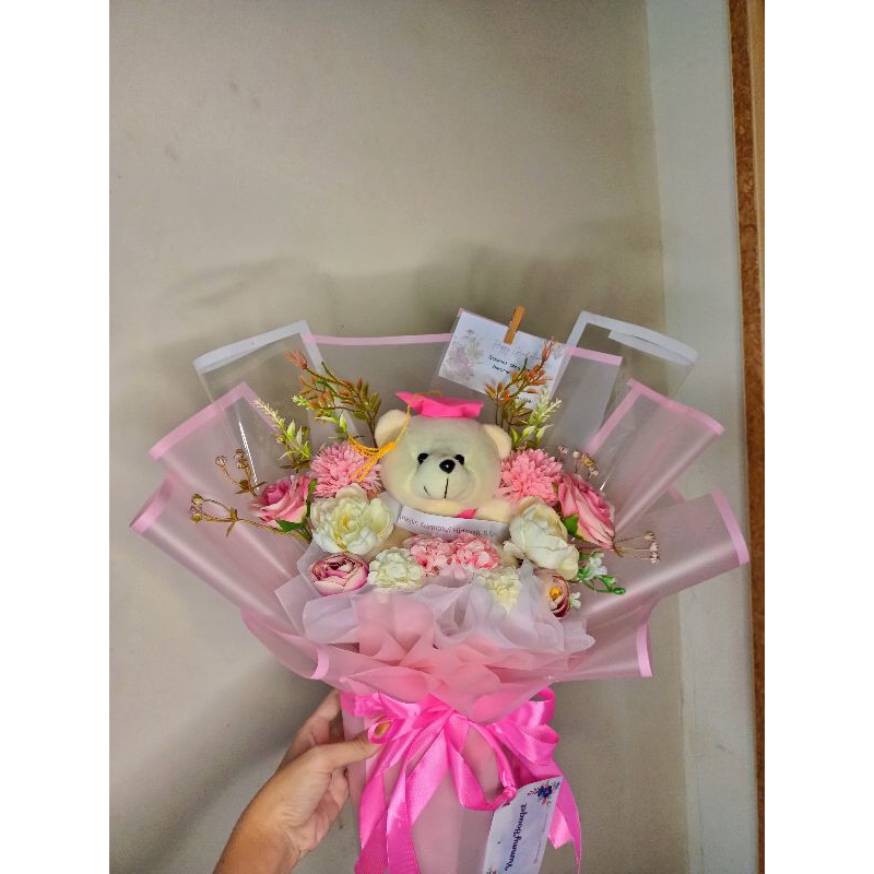 BUKET BONEKA WISUDA / BUKET WISUDA / BUKET BUNGA PALSU