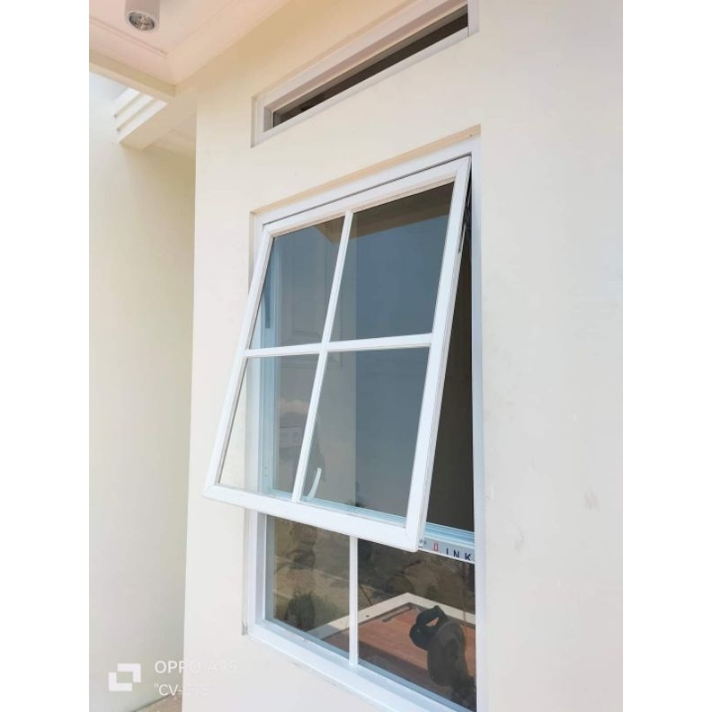 Jendela jungkit L60cm x T60cm + jendela kaca mati L60cm x T30cm Total volume T90cm x L60cm Kusen jen
