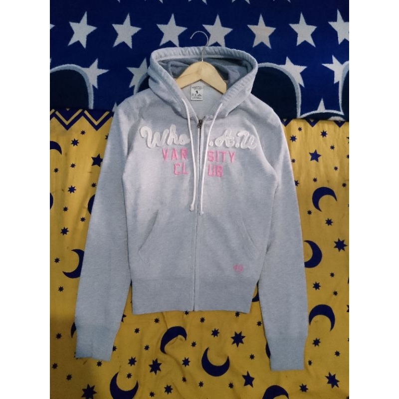 ZIPPER HODDIE STMAN WHO.OU