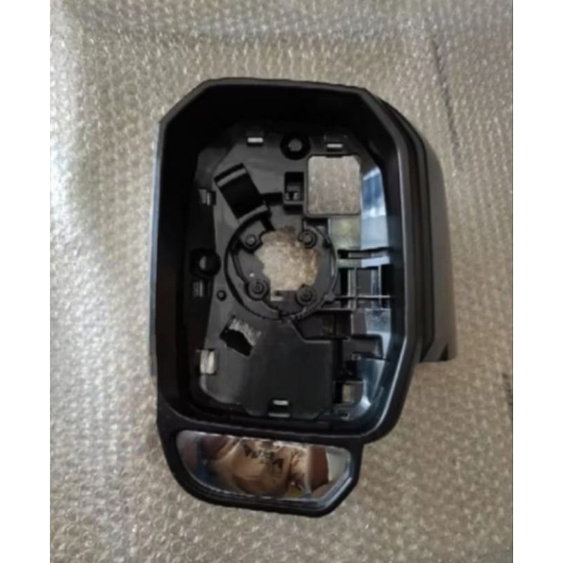 Batok spion hiace premio