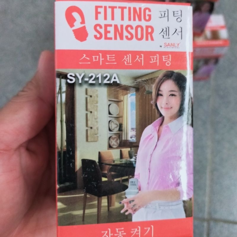 Fitting Sensor Cahaya