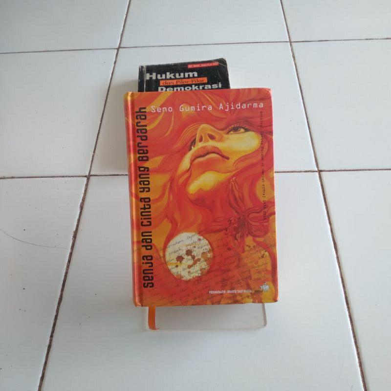 senja dan cinta yang berdarah
