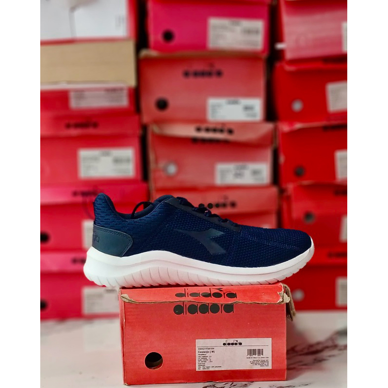 DIADORA CASTANJO NAVY SIZE 43