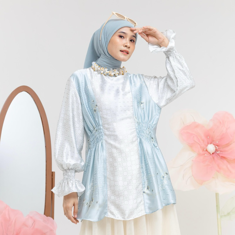 Blouse raya monogram