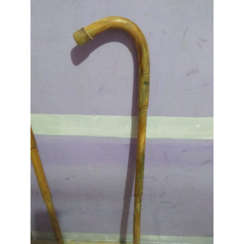 tongkat alat bantu jalan ,kayu rotan bahan super berkualitas