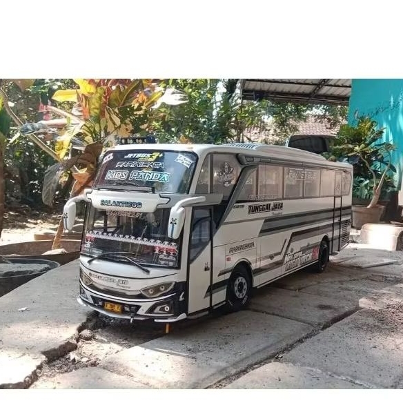 Miniatur bus rc remot control telolet Basuri batre cash fariasi lampu leed kelapnkelip