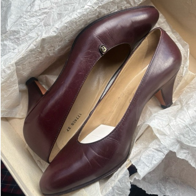 sepatu aigner preloved