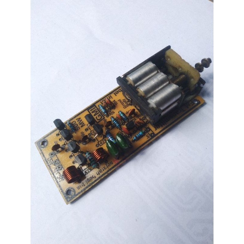 Pemancar Mini FM. 0,5Wat, 90mhz - 70mhz. (tr c930 ori)