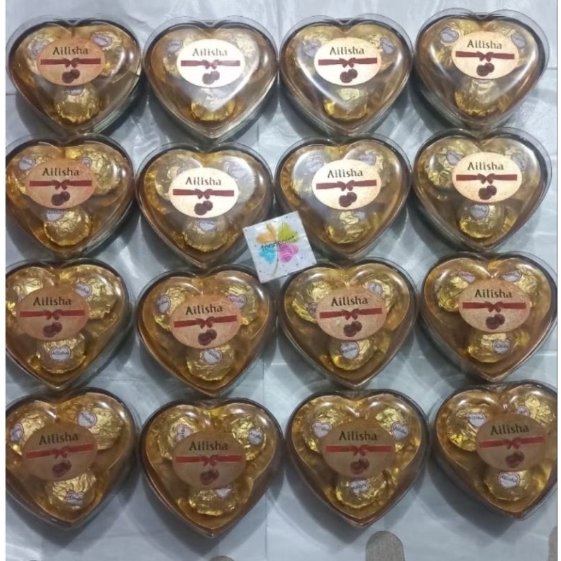 

coklat Ailisha isi 3 pcs/coklat dlm kotak love