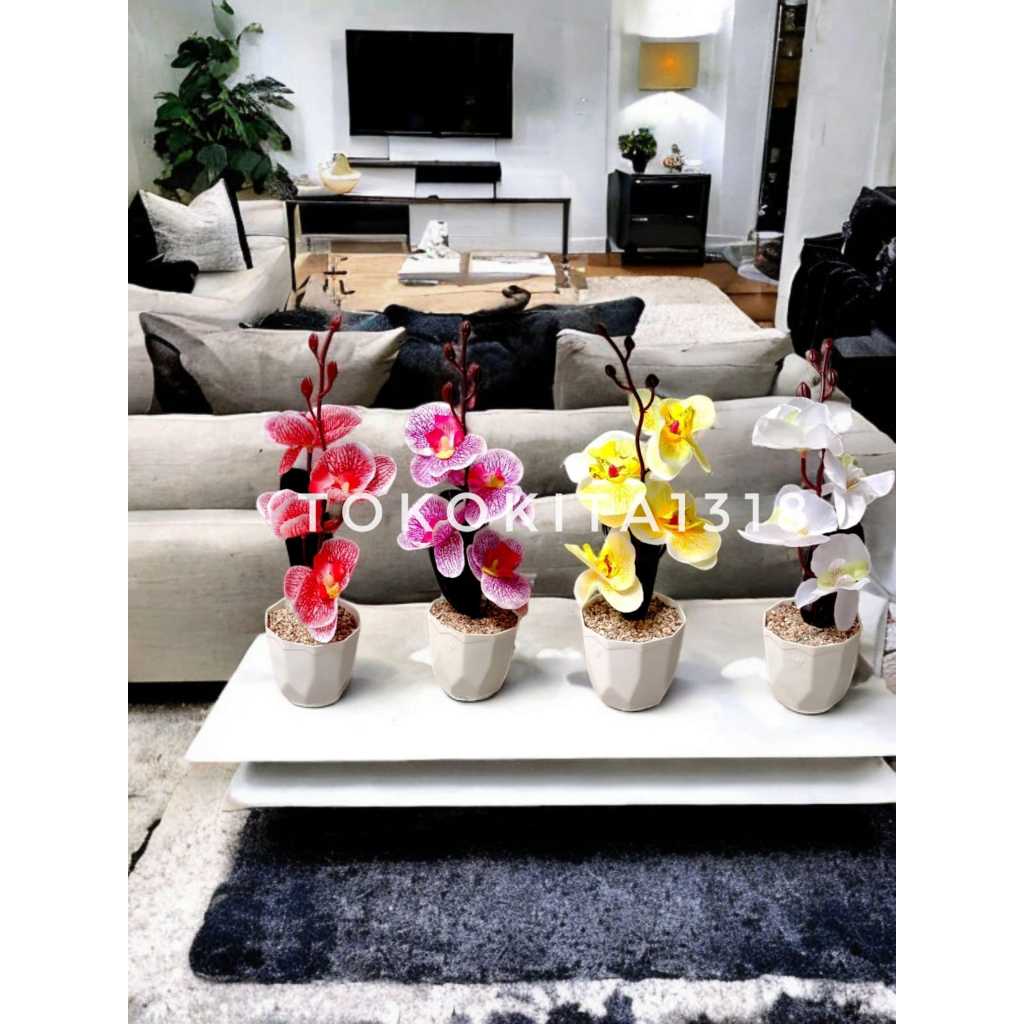SET BUNGA PLASTIK ANGGREK DENGAN POT PLASTIK PUTIH BULAT