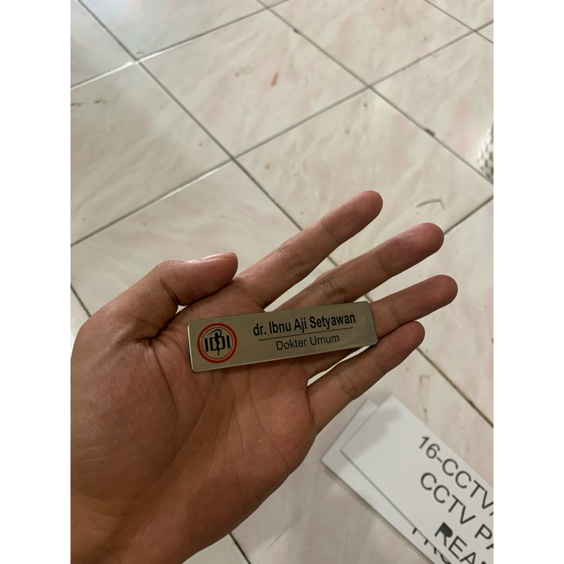 

name tag stainless