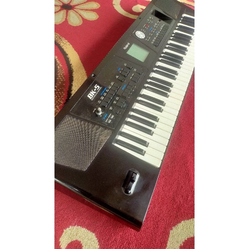 ROLAND BK 5
